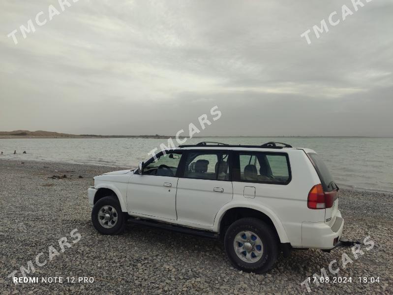 Mitsubishi Montero Sport 1998 - 80 000 TMT - Гёкдепе - img 3