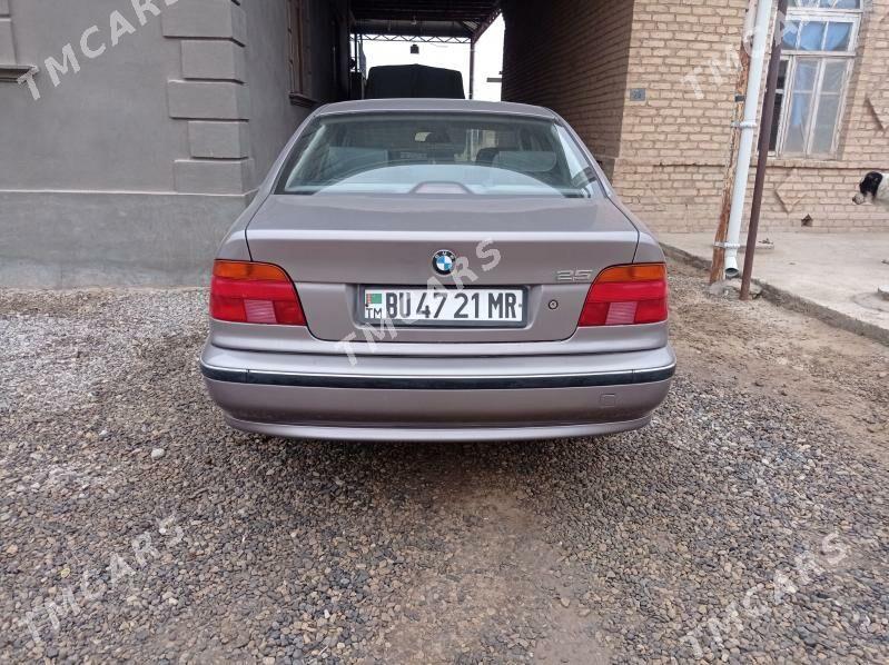 BMW E39 1999 - 90 000 TMT - Murgap - img 2