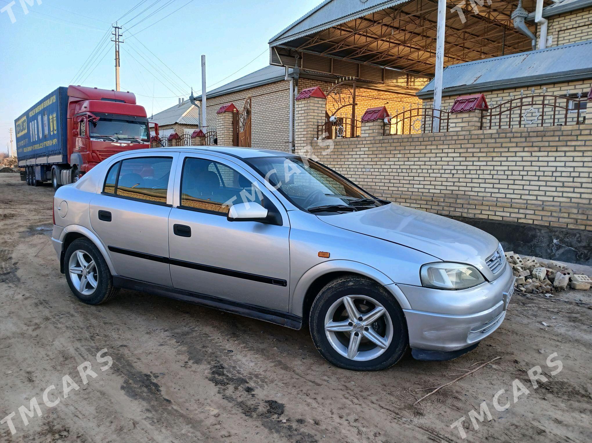 Opel Astra 1999 - 60 000 TMT - Сакарчага - img 2