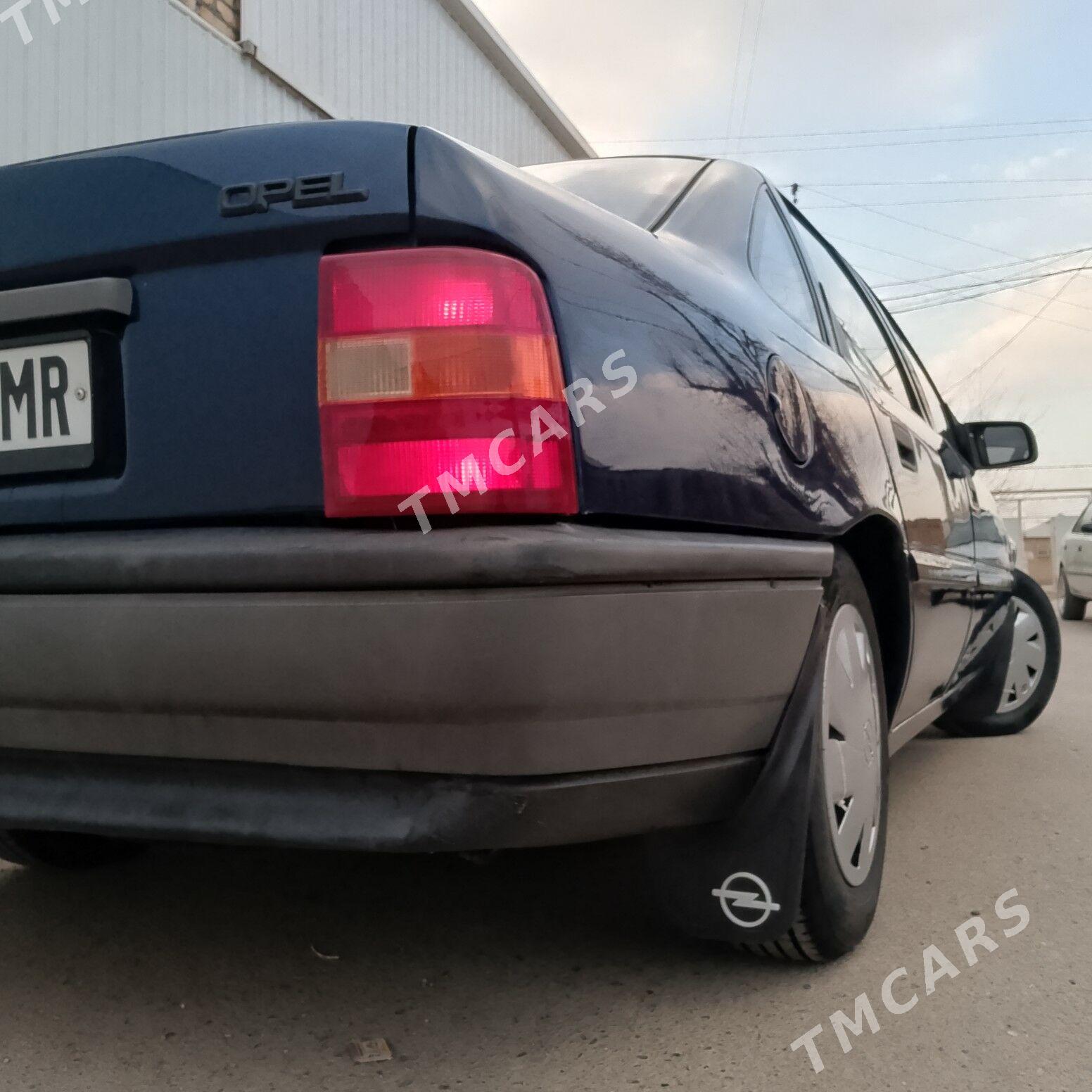 Opel Vectra 1992 - 46 000 TMT - Мары - img 3