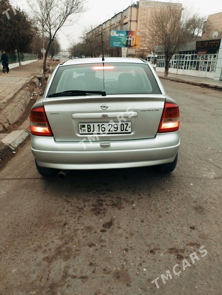 Opel Astra 2002 - 70 000 TMT - Дашогуз - img 3