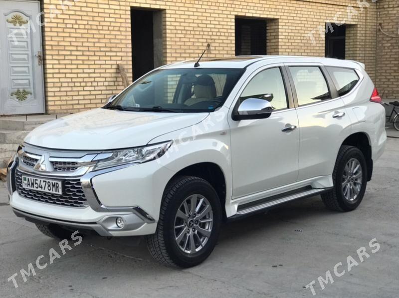 Mitsubishi Montero Sport 2019 - 390 000 TMT - Mary - img 5