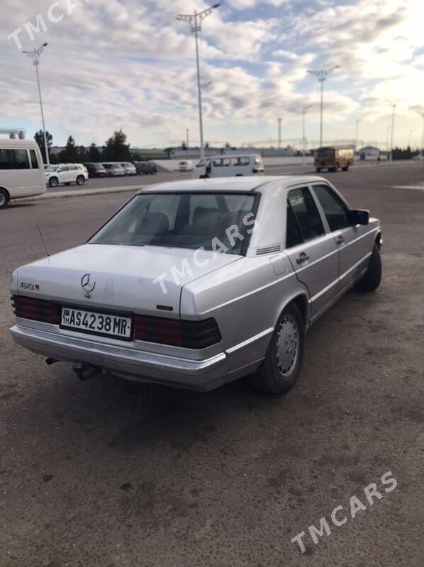 Mercedes-Benz 190E 1987 - 20 000 TMT - Мары - img 2