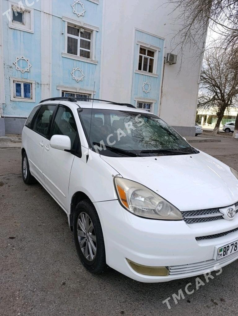 Toyota Sienna 2005 - 185 000 TMT - Aşgabat - img 2