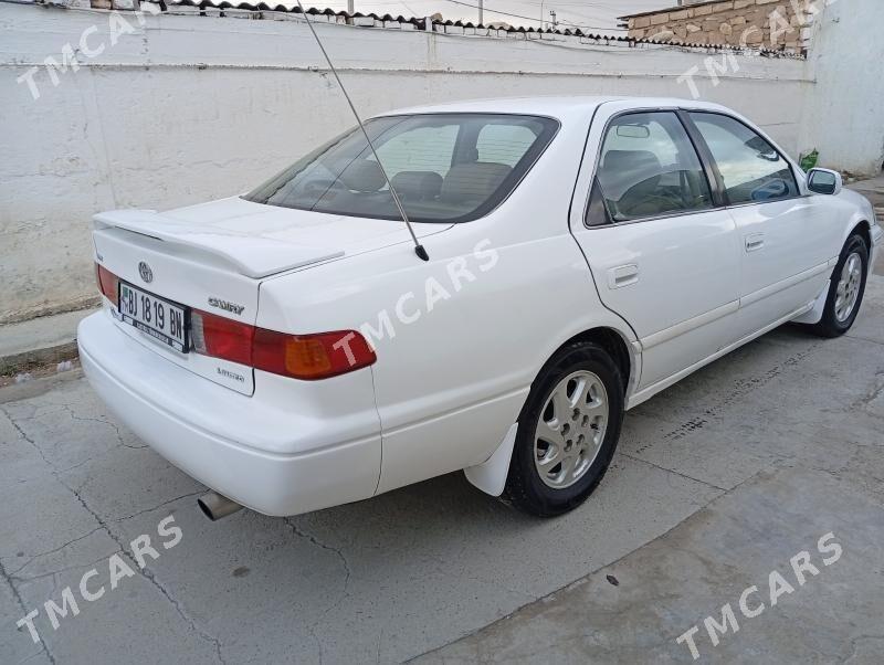 Toyota Camry 2000 - 100 000 TMT - Гызыларбат - img 4