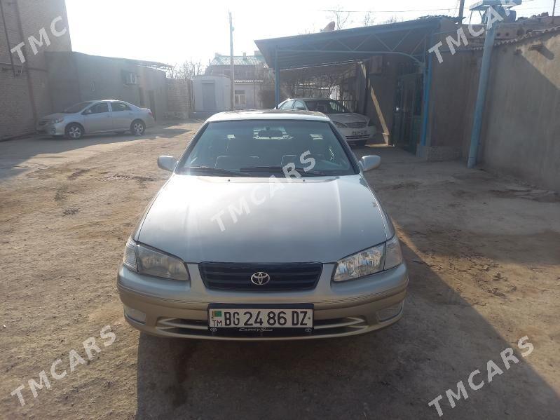 Toyota Camry 1999 - 107 000 TMT - Дашогуз - img 4