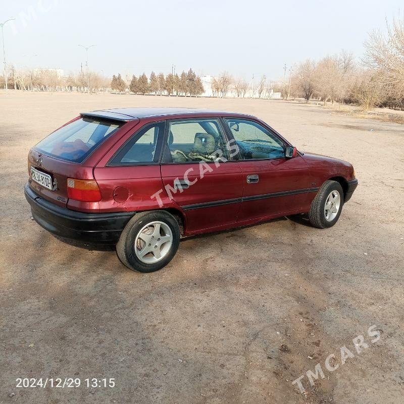 Opel Astra 1993 - 28 000 TMT - Дашогуз - img 2