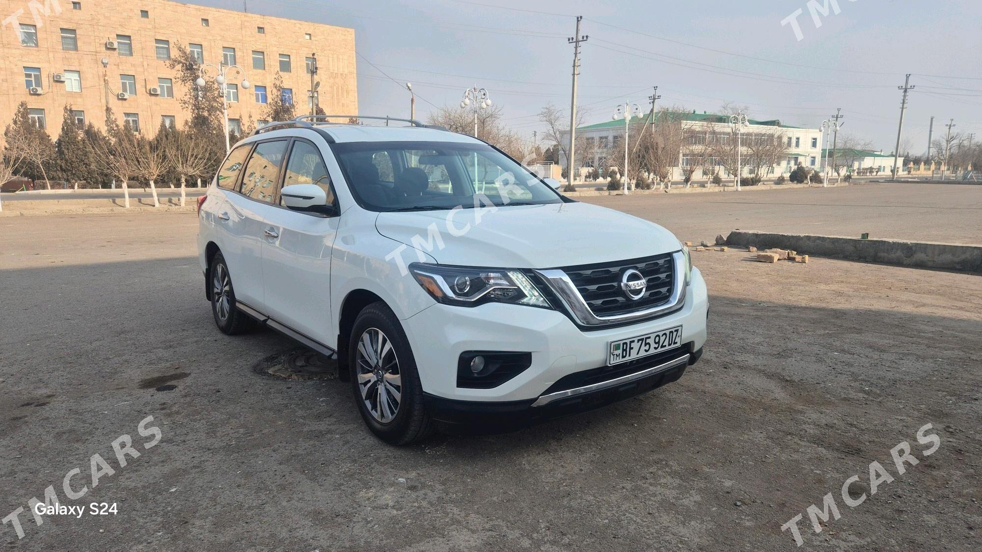 Nissan Pathfinder 2019 - 255 000 TMT - Daşoguz - img 2