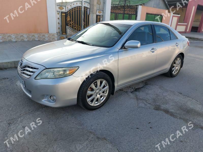 Toyota Camry 2010 - 175 000 TMT - Бузмеин - img 4