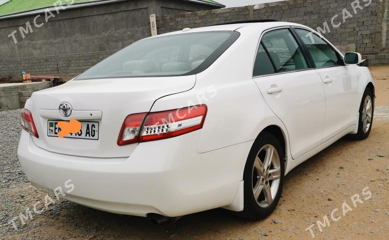 Toyota Camry 2010 - 165 000 TMT - Çoganly - img 3