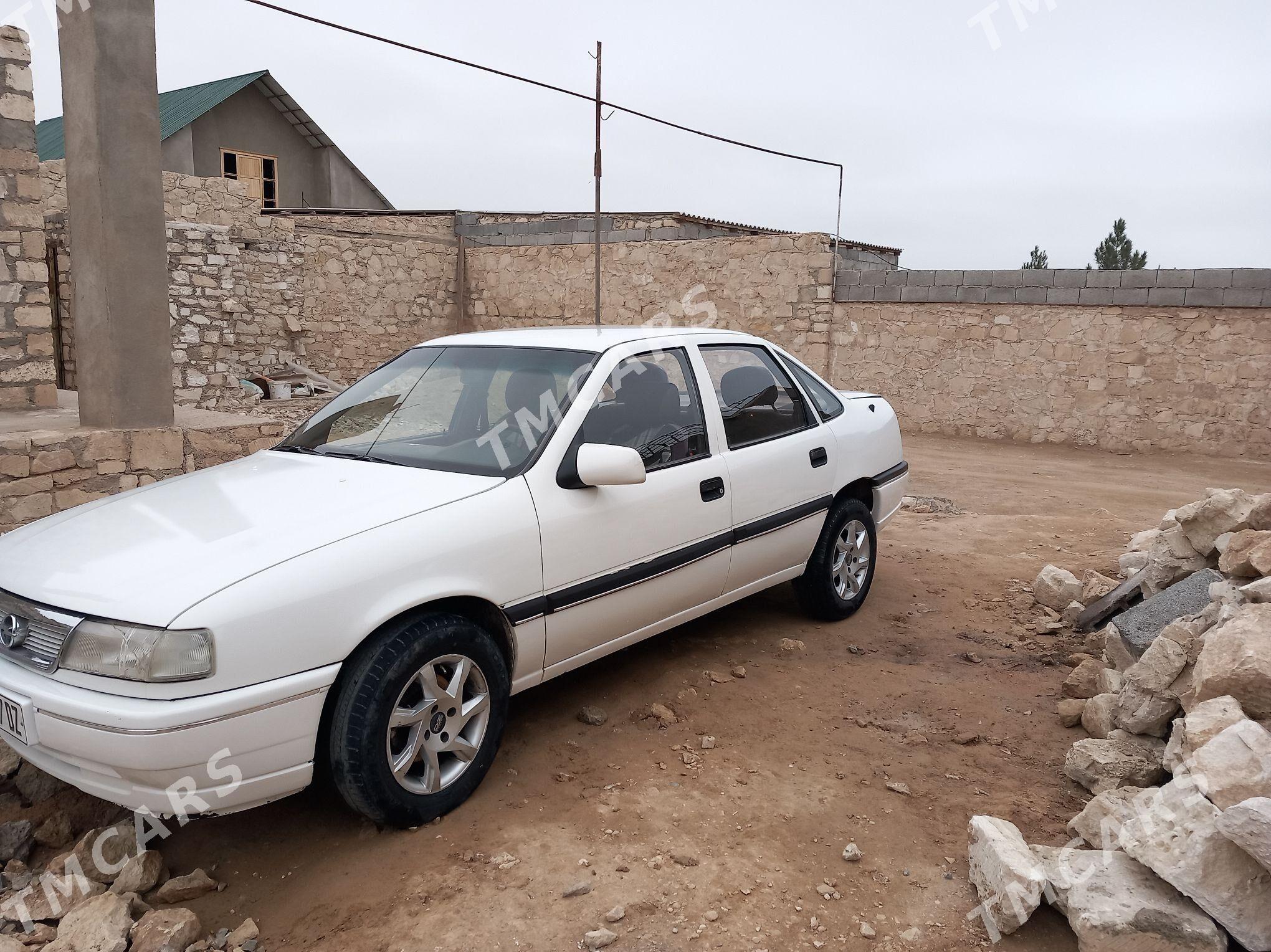 Opel Vectra 1990 - 28 000 TMT - Туркменбаши - img 3