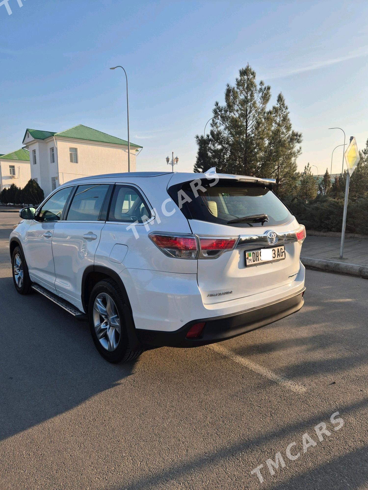 Toyota Highlander 2015 - 350 000 TMT - Täze zaman - img 8