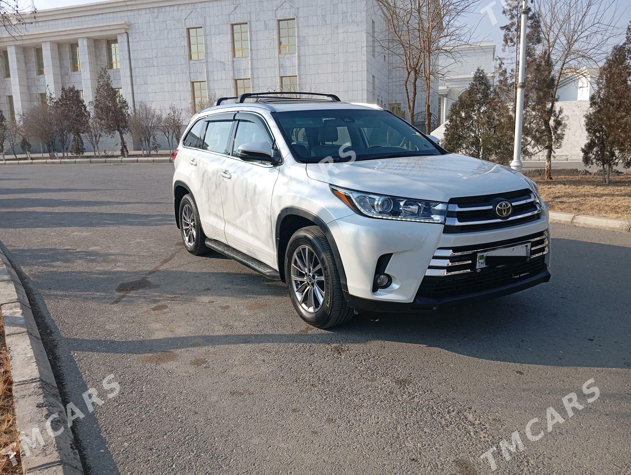 Toyota Highlander 2018 - 360 000 TMT - Дашогуз - img 5