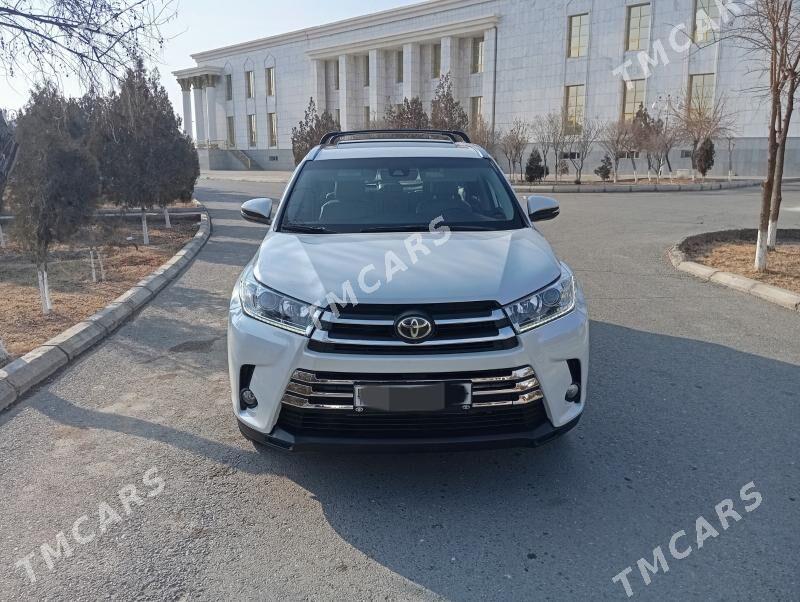 Toyota Highlander 2018 - 360 000 TMT - Дашогуз - img 6