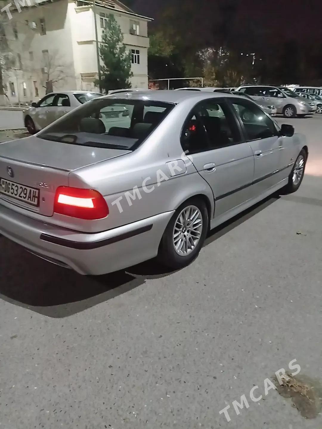 BMW 525 2001 - 100 000 TMT - Büzmeýin - img 2