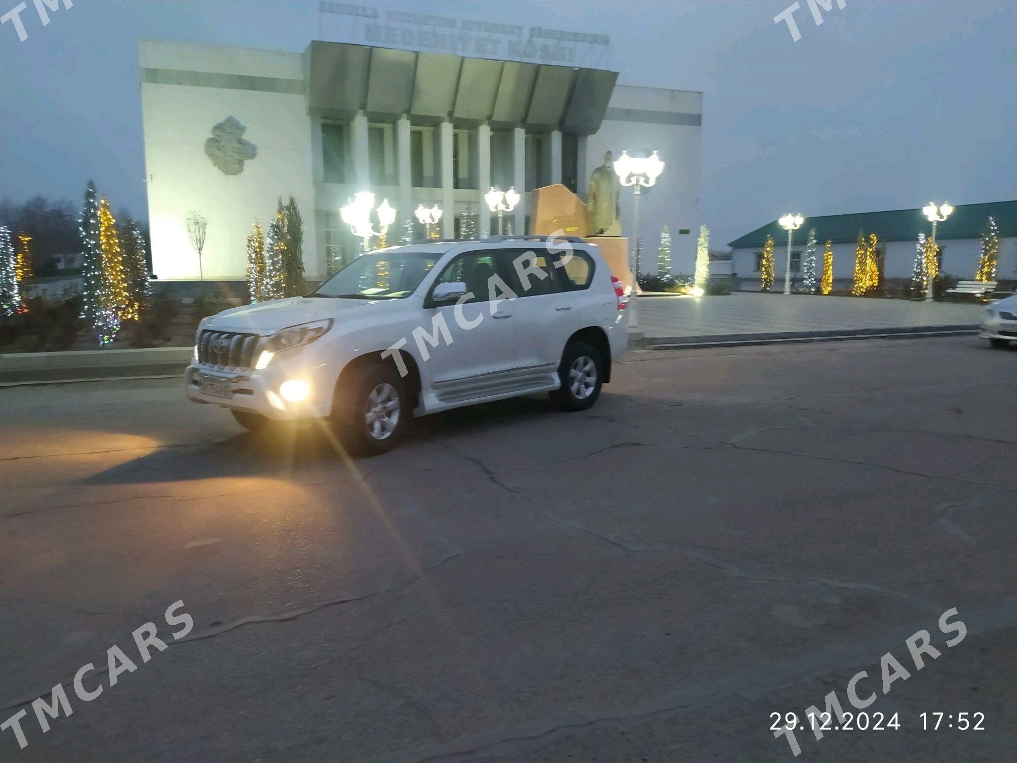 Toyota Land Cruiser Prado 2014 - 620 000 TMT - Шабатский этрап - img 3