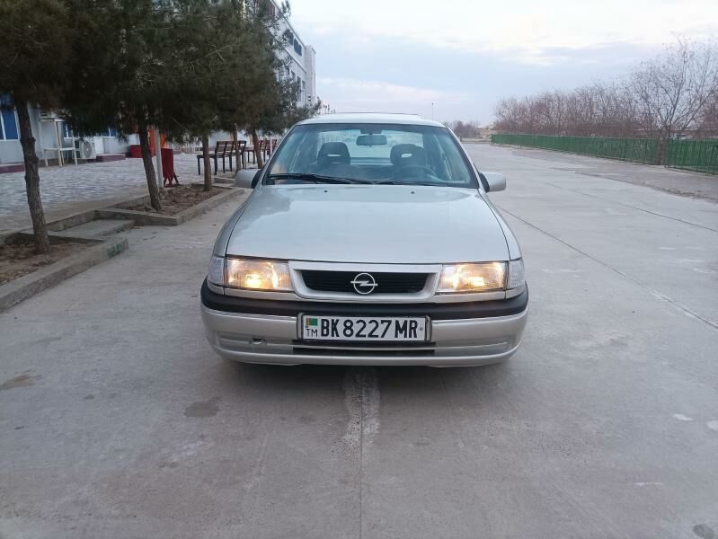 Opel Vectra 1993 - 42 000 TMT - Мары - img 6