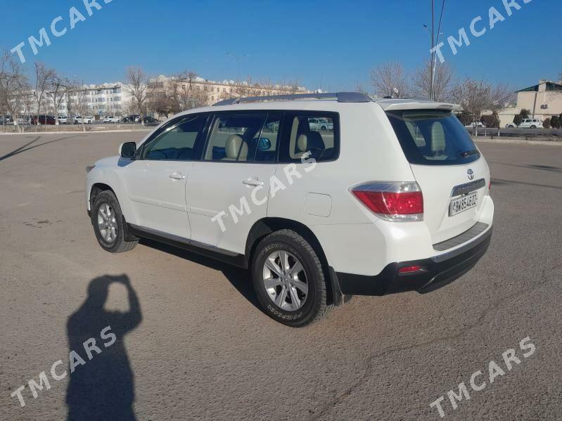 Toyota Highlander 2011 - 295 000 TMT - Дашогуз - img 4