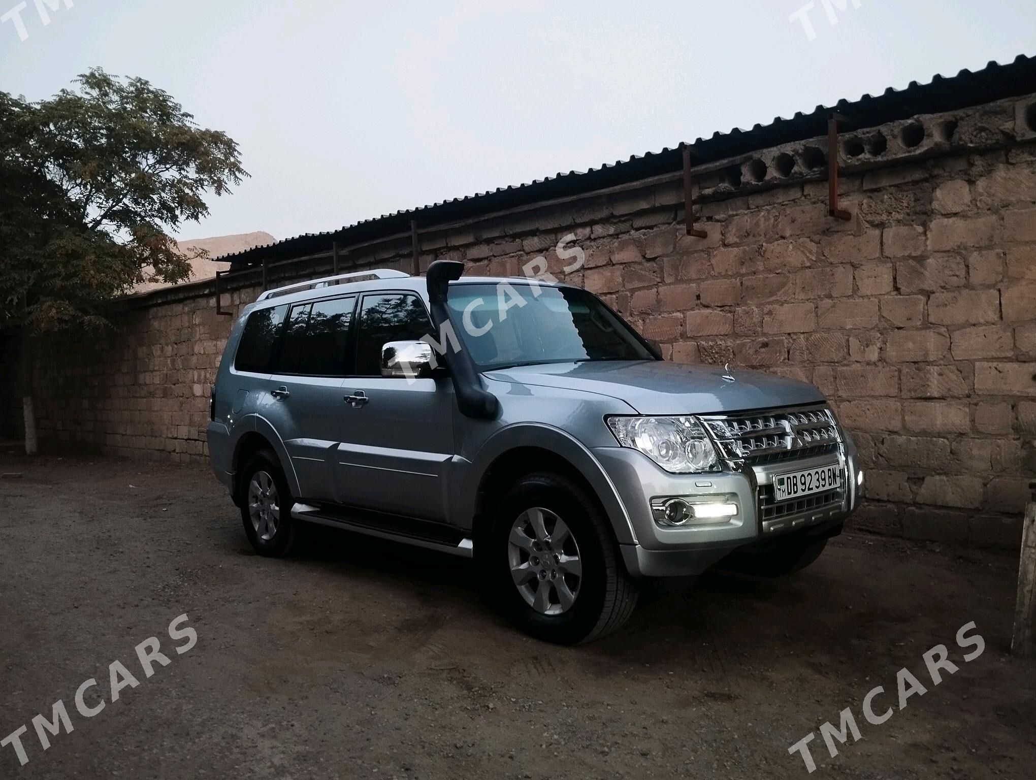 Mitsubishi Pajero 2009 - 260 000 TMT - Туркменбаши - img 4