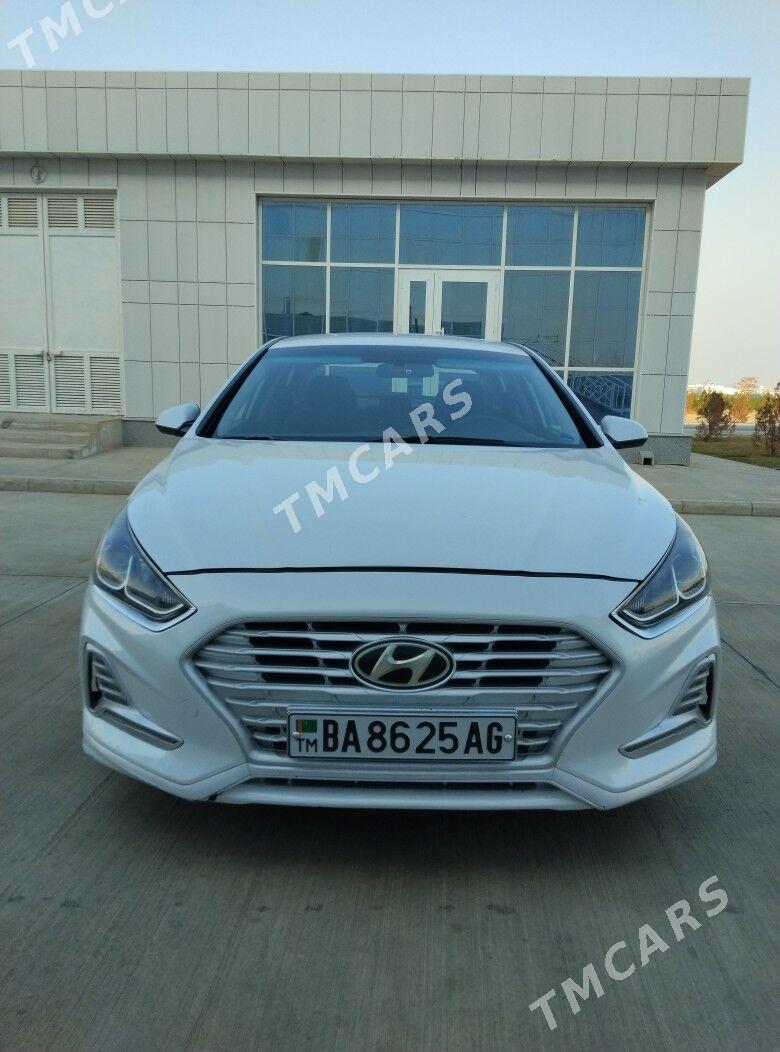 Hyundai Sonata 2018 - 190 000 TMT - Ким район - img 4