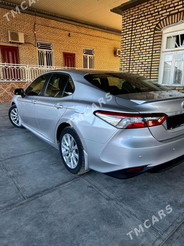 Toyota Camry 2019 - 275 000 TMT - Мары - img 3