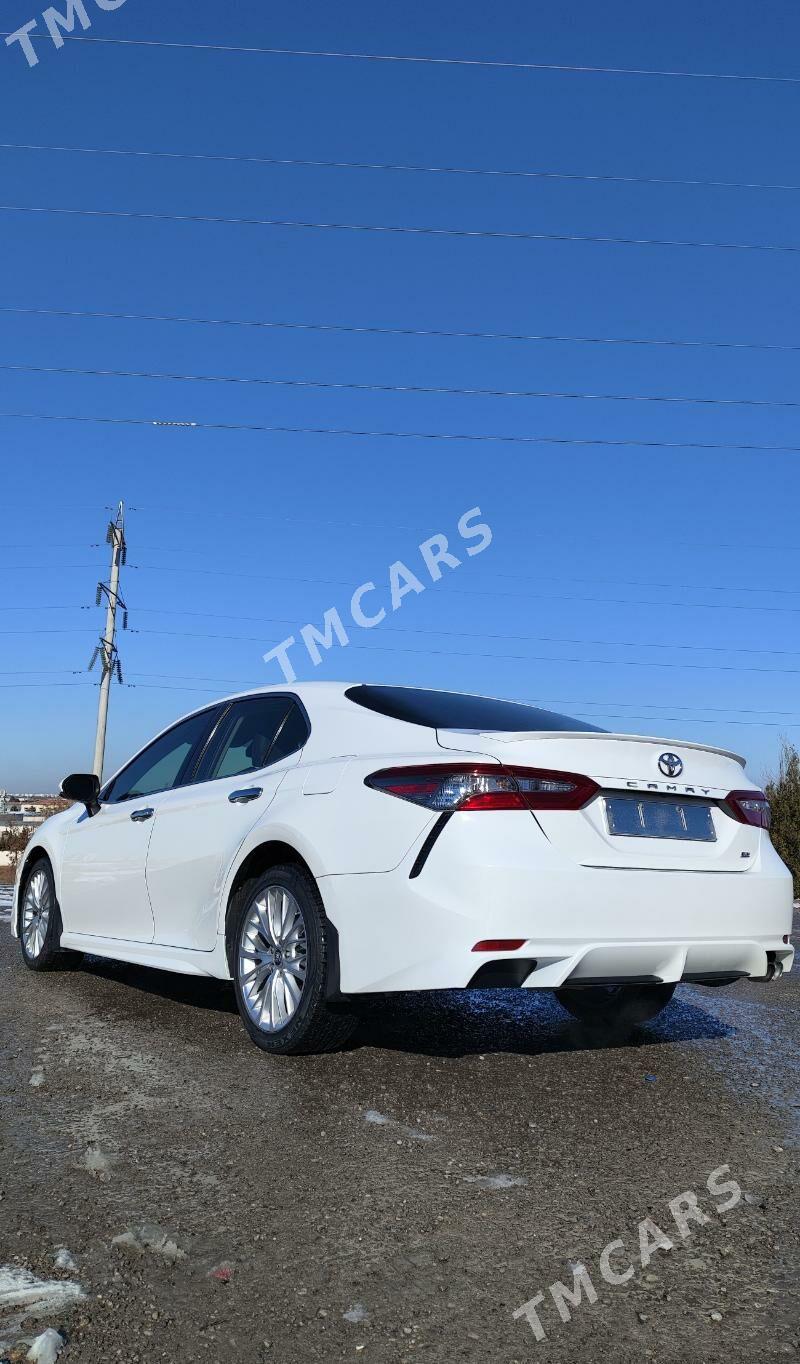 Toyota Camry 2018 - 295 000 TMT - Туркменабат - img 2