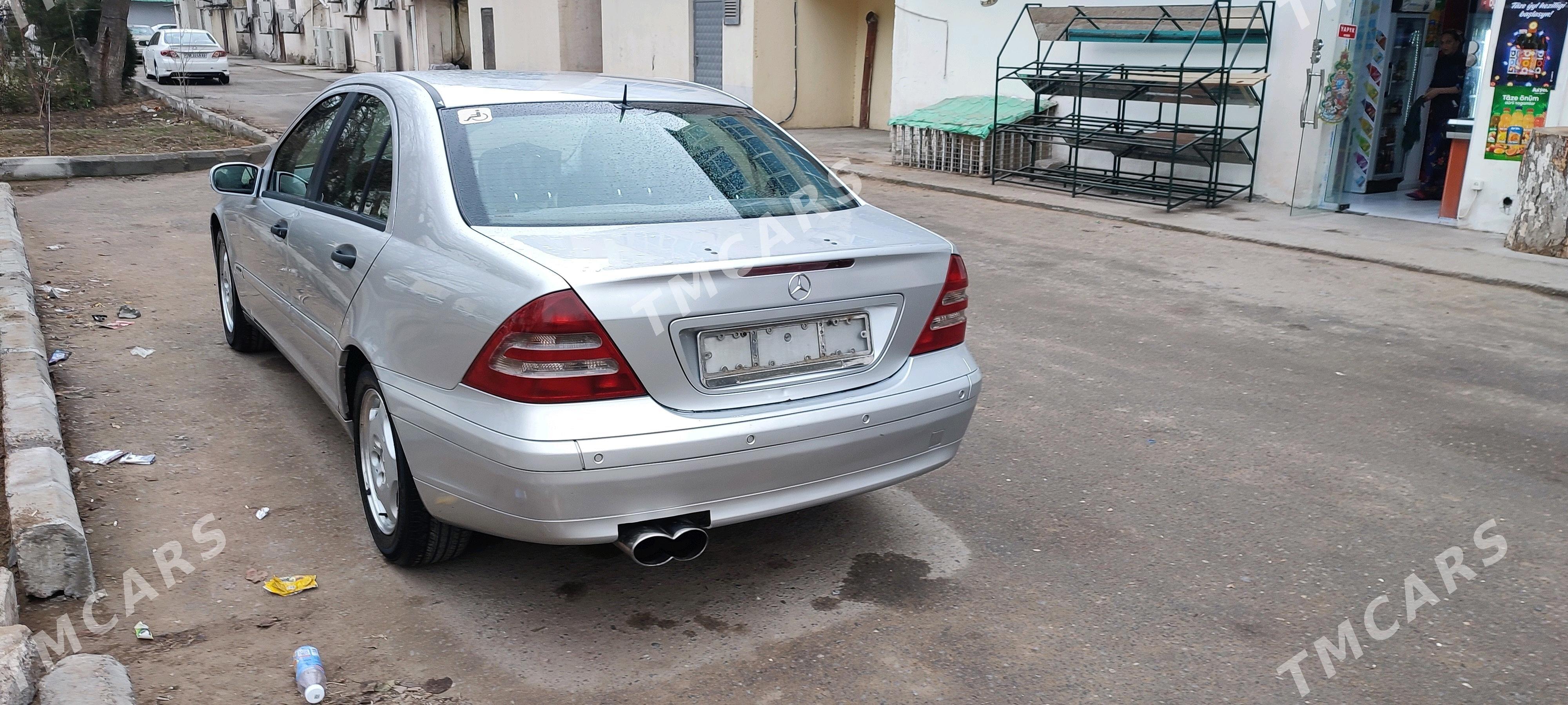 Mercedes-Benz C-Class 2003 - 110 000 TMT - Дашогуз - img 2