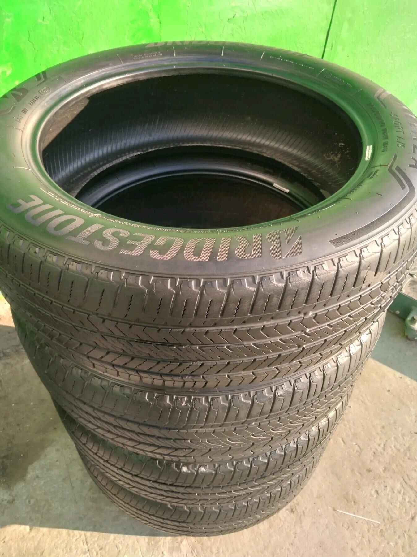 235 55 20 BRIDGESTONE 2 500 TMT - Бедев - img 2