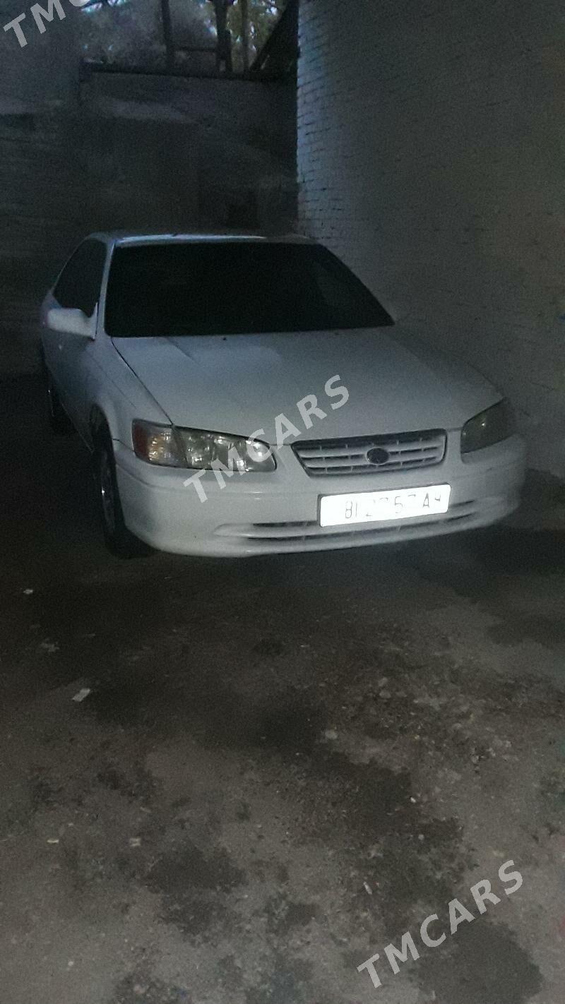 Toyota Camry 2001 - 110 000 TMT - Gökdepe - img 2