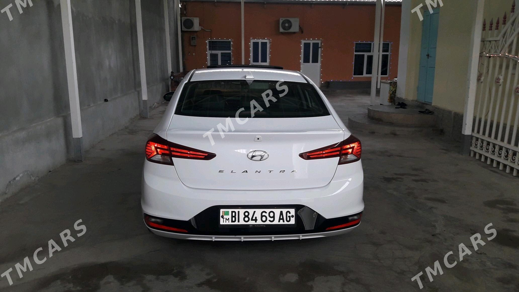 Hyundai Elantra 2020 - 250 000 TMT - Ашхабад - img 5