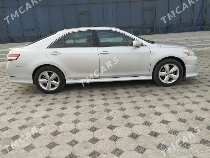 Toyota Camry 2011 - 175 000 TMT - Мургап - img 5