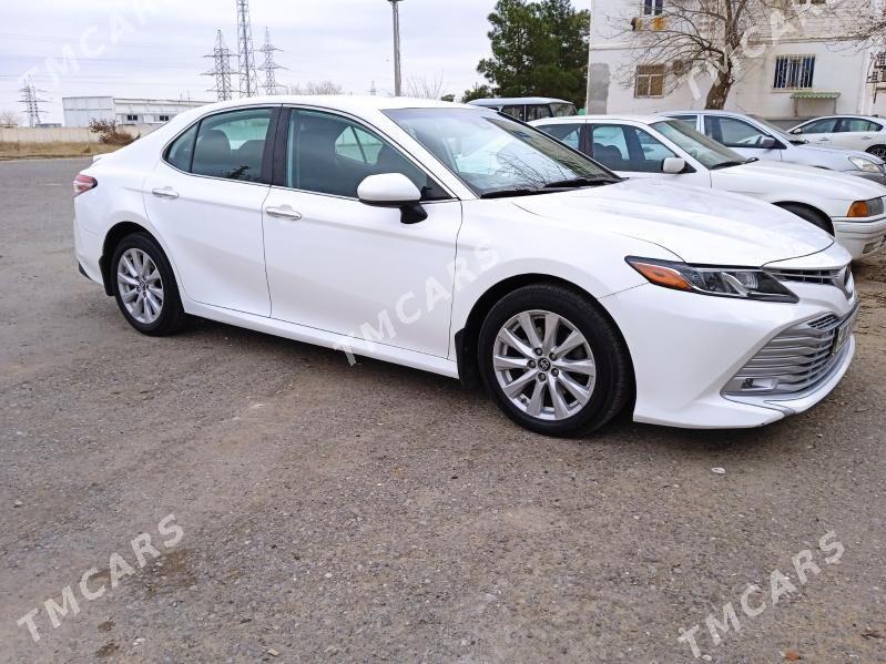 Toyota Camry 2019 - 265 000 TMT - Ашхабад - img 4