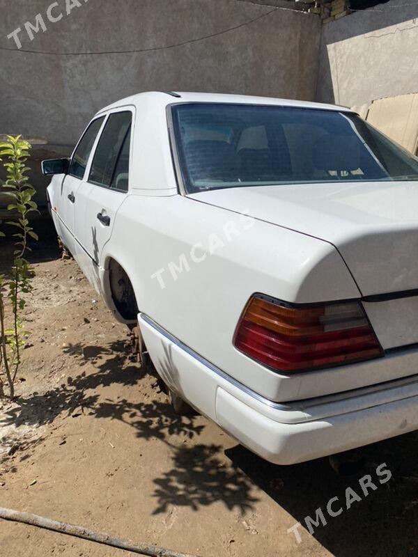 Mercedes-Benz W126 1991 - 20 000 TMT - Керки - img 7