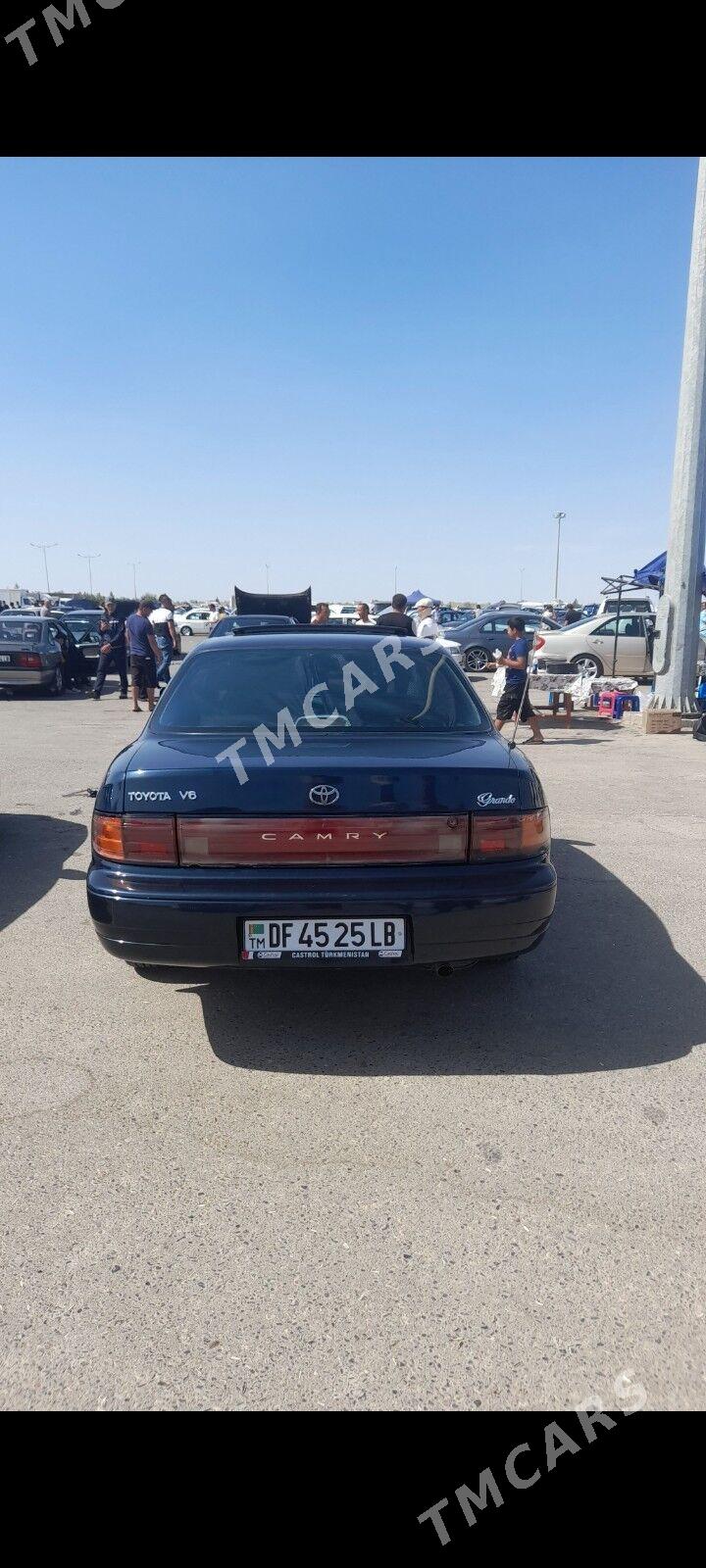 Toyota Camry 1992 - 70 000 TMT - Sakar - img 3