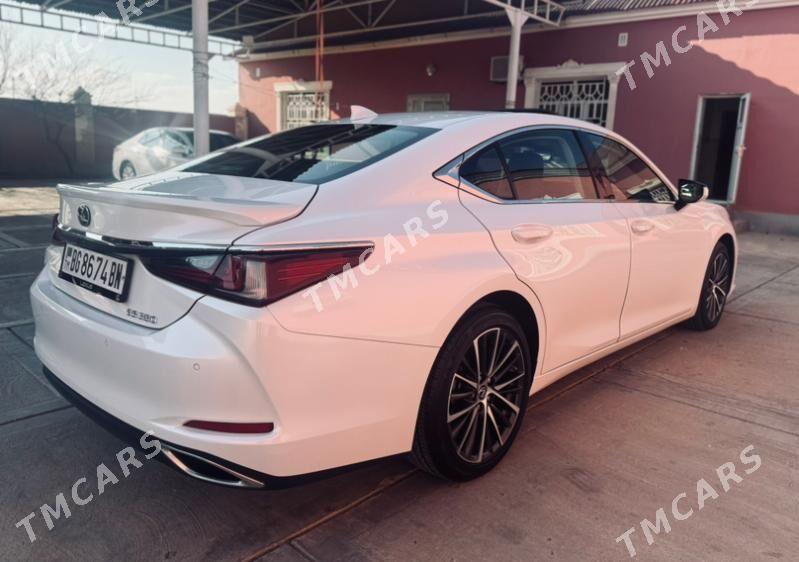 Lexus ES 350 2022 - 530 000 TMT - Балканабат - img 3