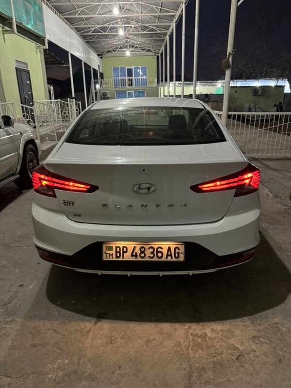 Hyundai Elantra 2019 - 202 000 TMT - Ашхабад - img 5