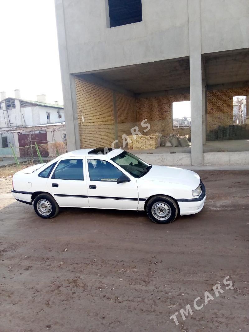 Opel Vectra 1992 - 26 000 TMT - Туркменабат - img 3