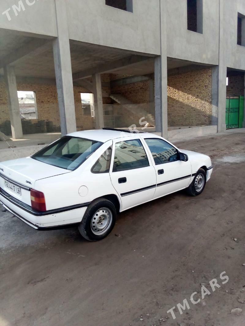 Opel Vectra 1992 - 26 000 TMT - Туркменабат - img 4