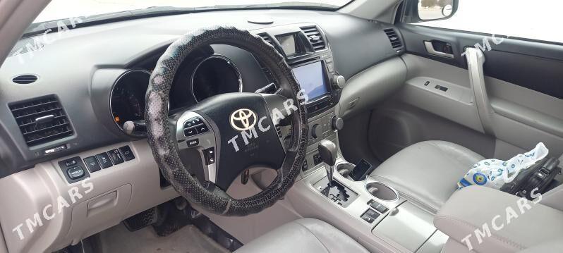 Toyota Highlander 2011 - 320 000 TMT - Дашогуз - img 2