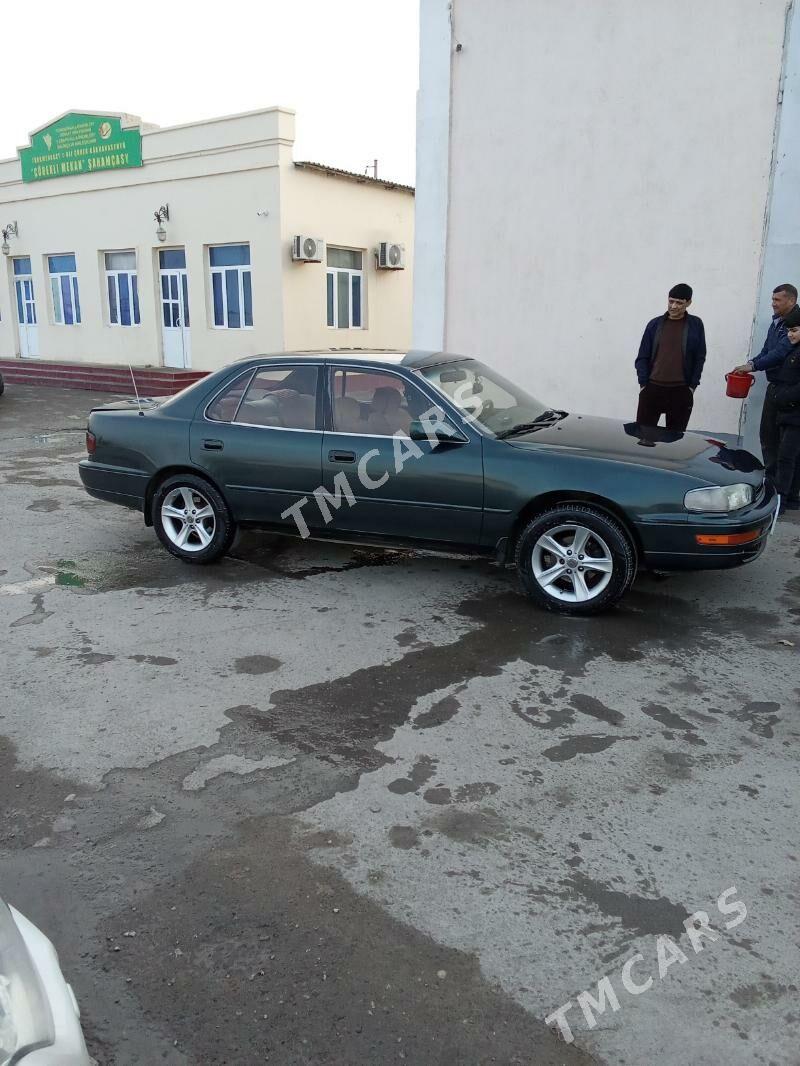 Toyota Camry 1994 - 84 000 TMT - Туркменабат - img 3