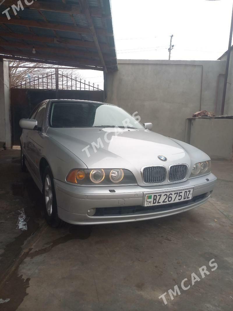 BMW 520 2002 - 120 000 TMT - Дашогуз - img 2