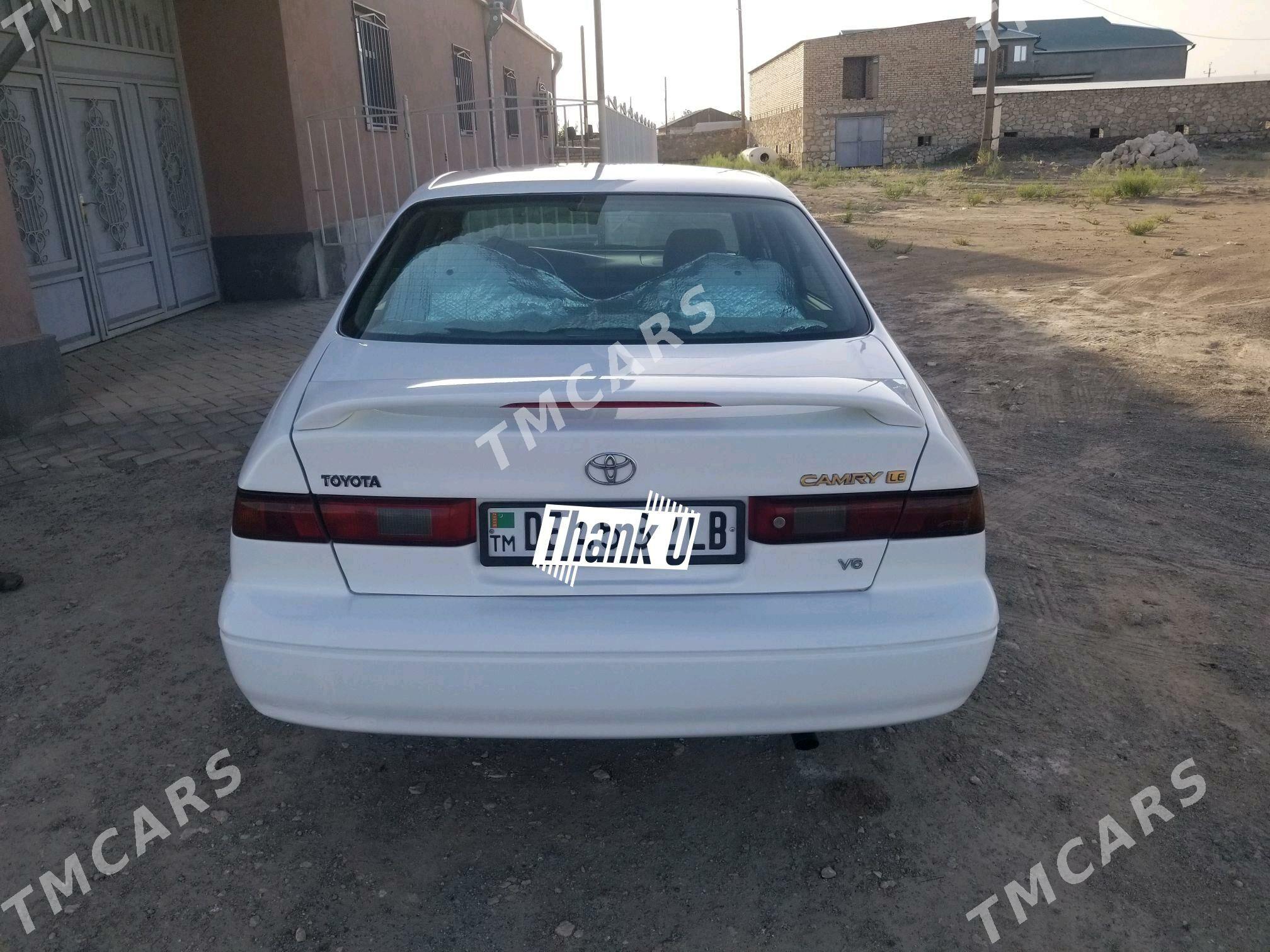 Toyota Camry 1998 - 110 000 TMT - Достлук - img 2