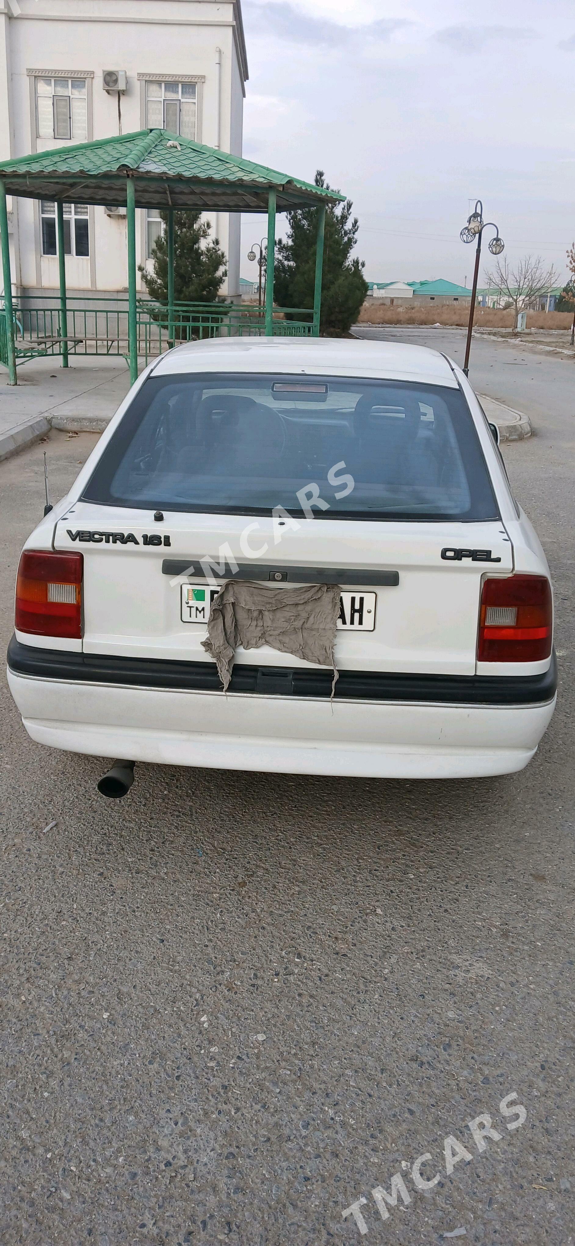 Opel Vectra 1991 - 25 000 TMT - Гёкдепе - img 1