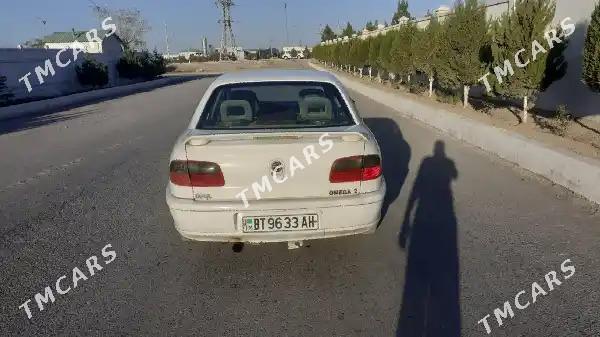 Opel Omega 1996 - 28 000 TMT - Bekrewe - img 4