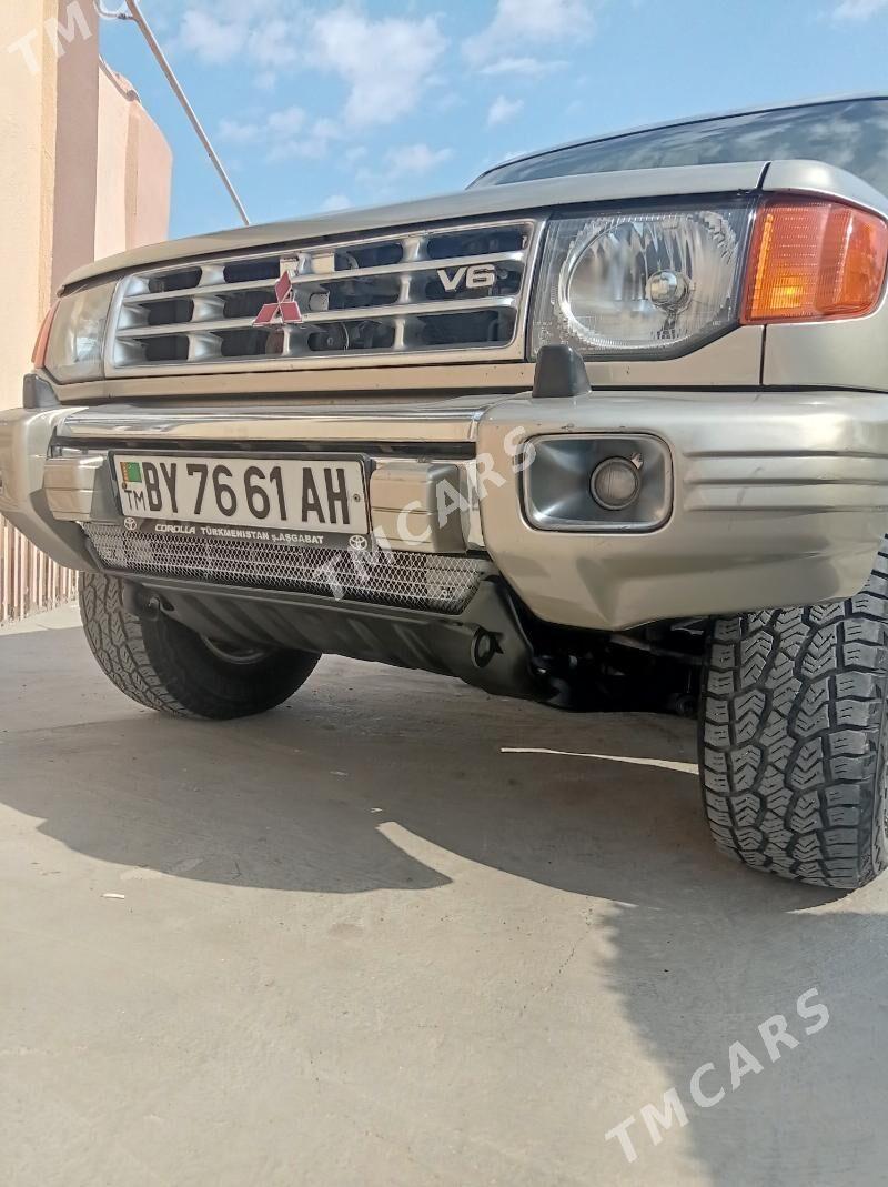 Mitsubishi Montero 1998 - 83 000 TMT - Ашхабад - img 2