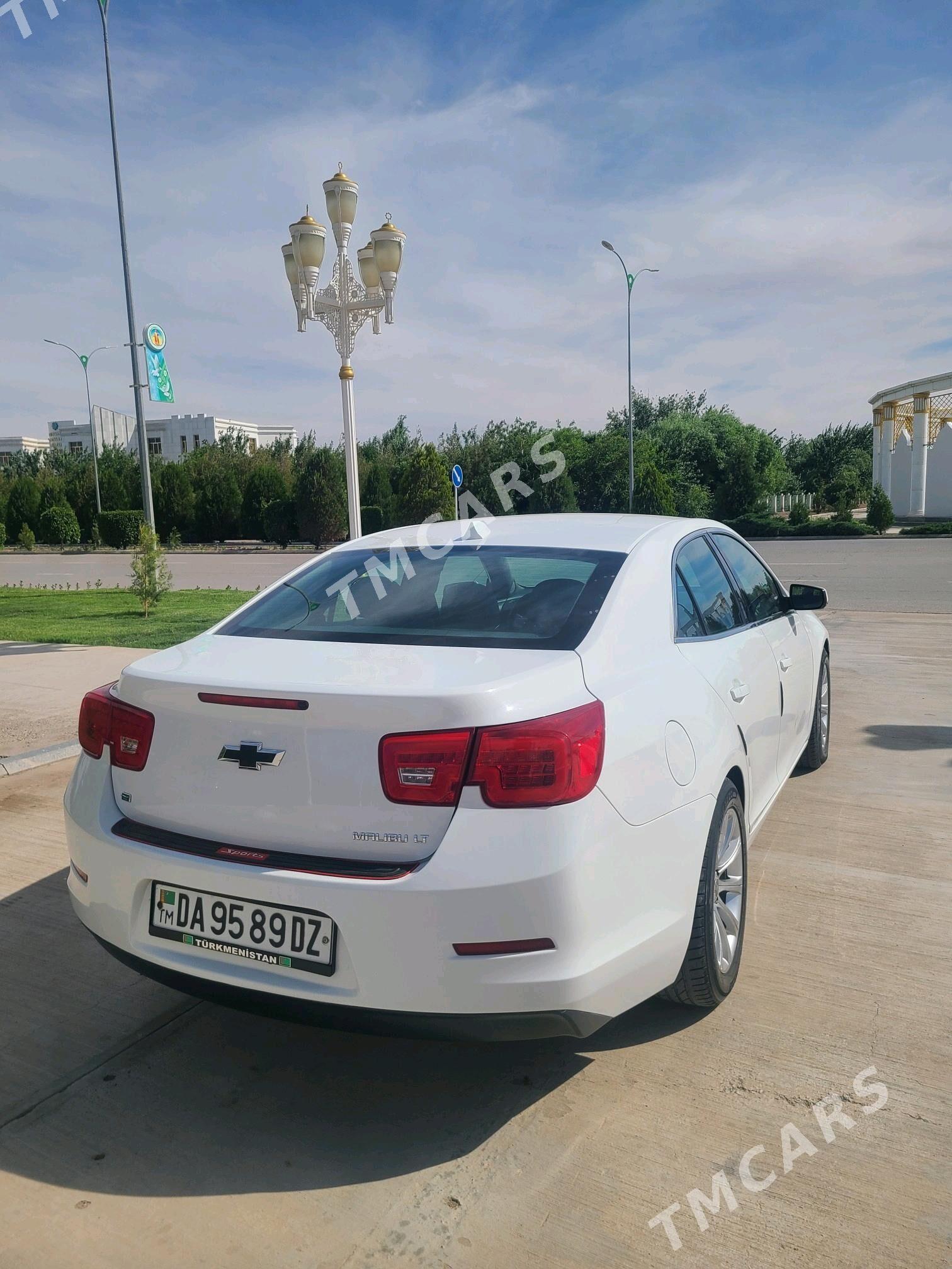 Chevrolet Malibu 2014 - 150 000 TMT - Дашогуз - img 3