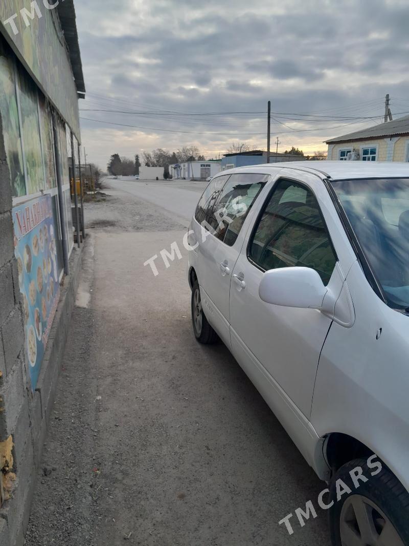 Toyota Sienna 2001 - 120 000 TMT - Гёкдепе - img 2