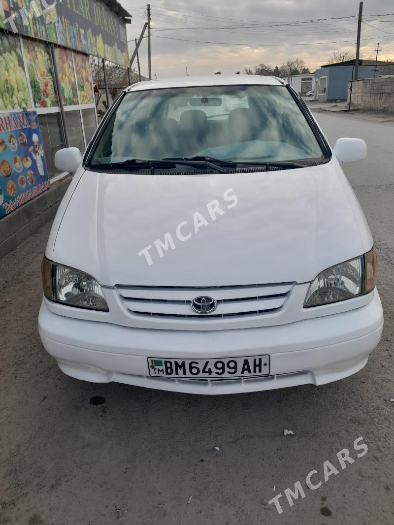 Toyota Sienna 2001 - 120 000 TMT - Гёкдепе - img 4