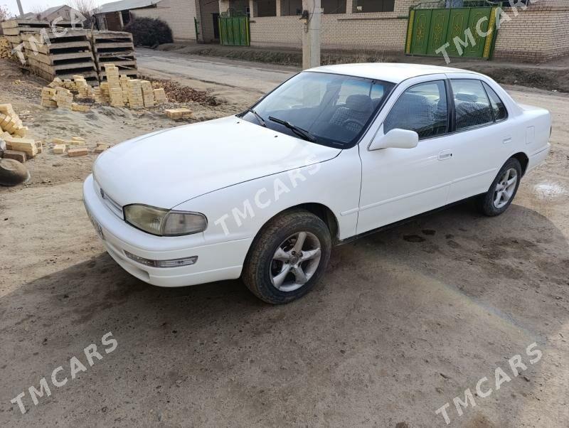 Toyota Camry 1993 - 68 000 TMT - Halaç - img 2