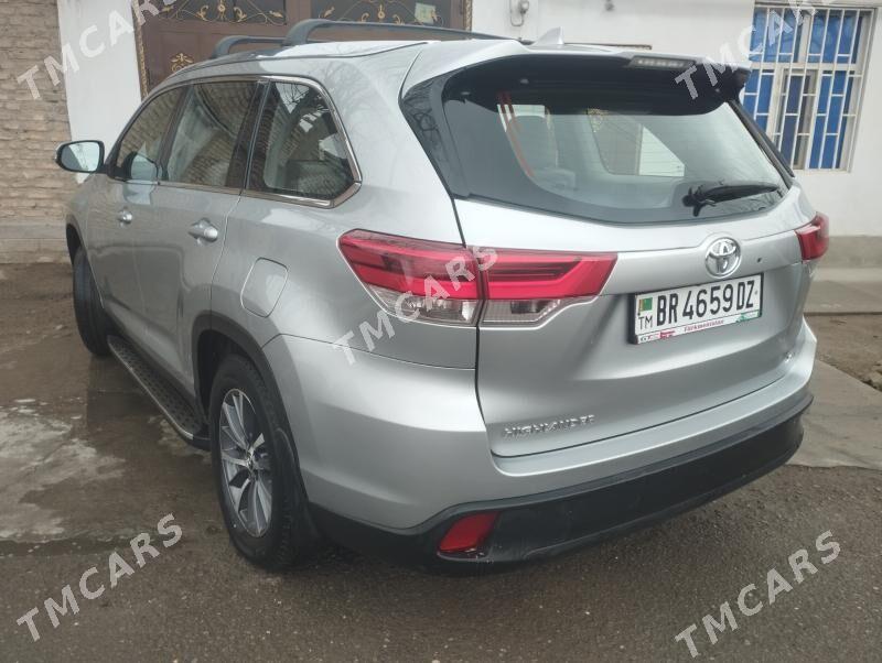 Toyota Highlander 2019 - 460 000 TMT - Daşoguz - img 2